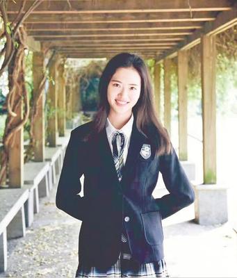 提升校服顏值再引熱議,回顧校服百年史:從林徽因到奶茶妹妹,你pick哪一套?